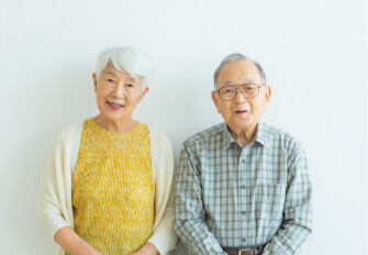 シニアのOEMに対応している企業
